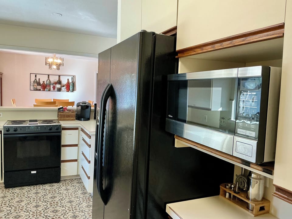 Refrigerator Freezer Microwave