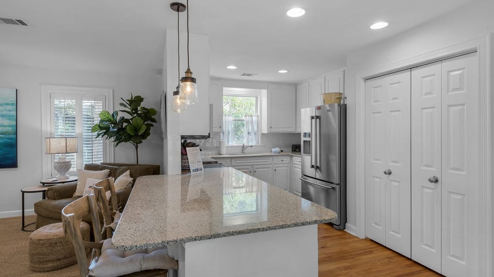 La Pointe Kitchen
