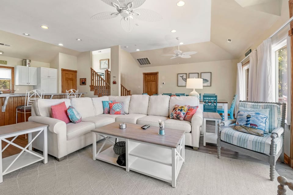 M898: Sunset Sound Corolla l Top Level Living Area
