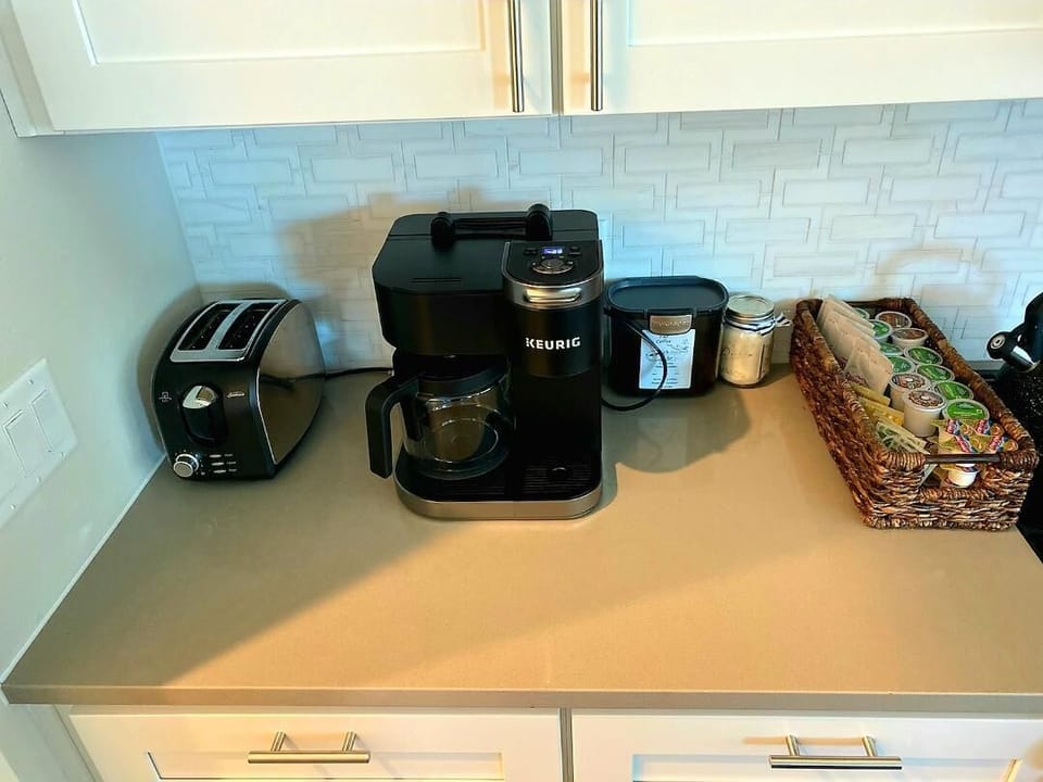 Breakfast station with locally-sourced ground coffee, K-cups, hot tea and cocoa