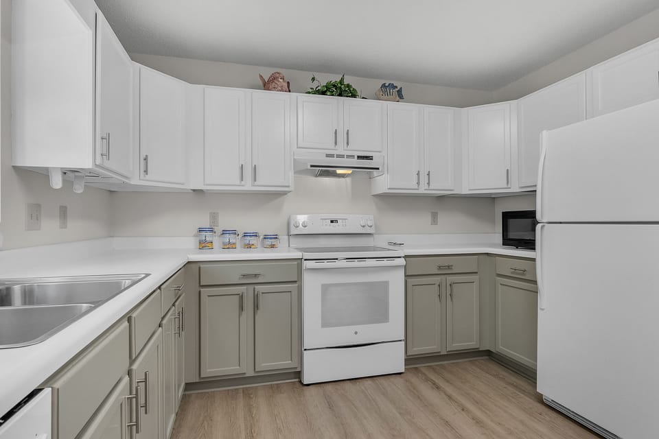 Kitchen - 1st Level Northeast