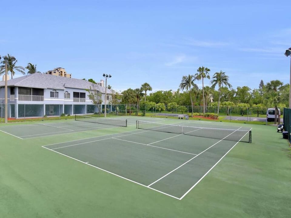 Tennis