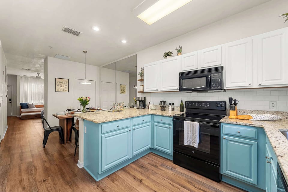 Featuring: Granite Countertops, Dining Table and Bar/Island. Seats 6, including bar. Extra seating available. Kitchen has stove, microwave, dishwasher, refrigerator and coffee maker. Newly remodeled.