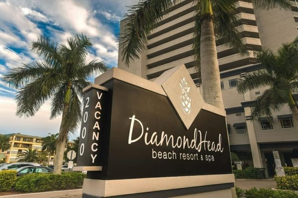 Resort Sign off of Estero Blvd