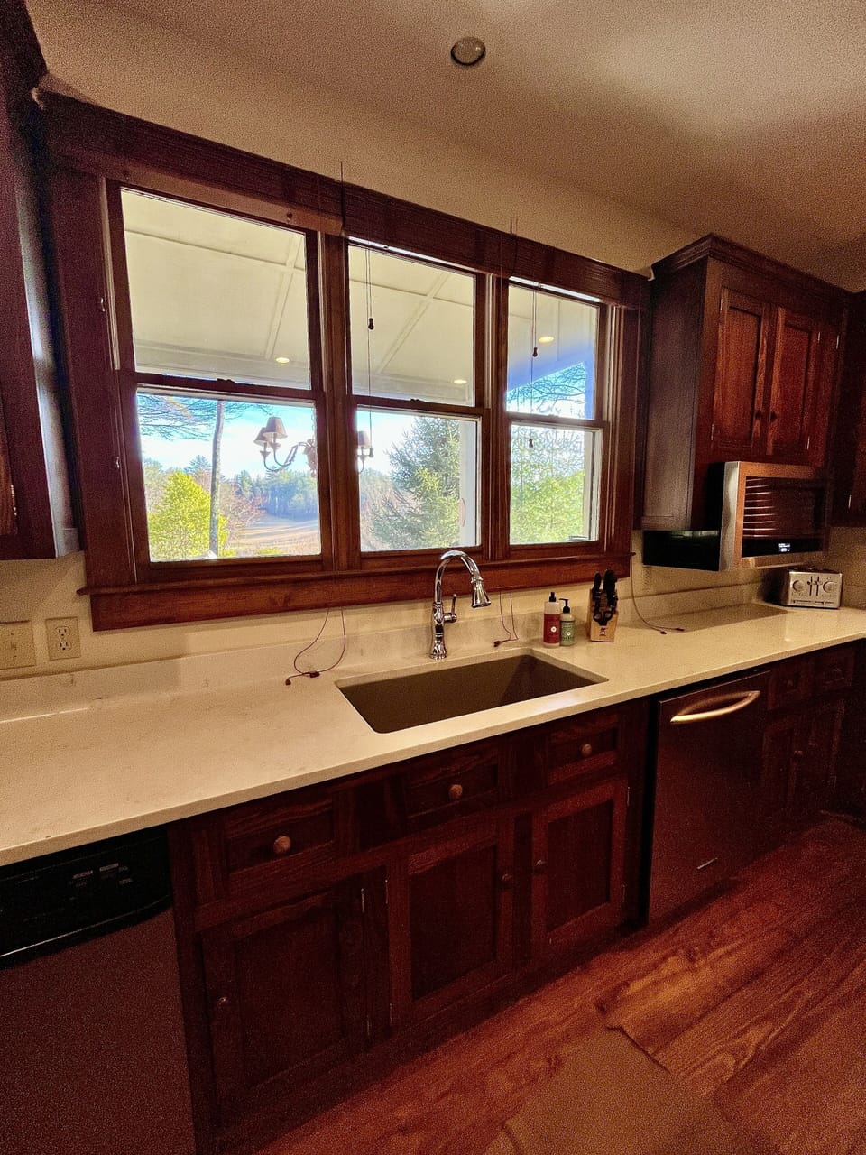 Nice view of golf course fairway from kitchen