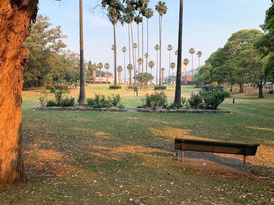Nearby park (located less than 5min away)