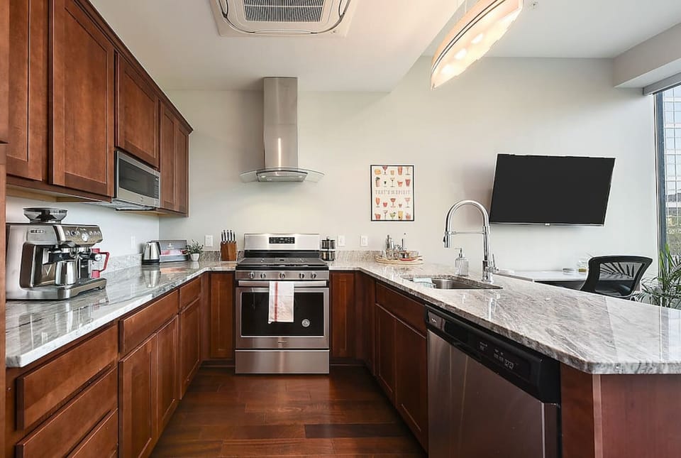 Modern kitchen, fully stocked for your needs.