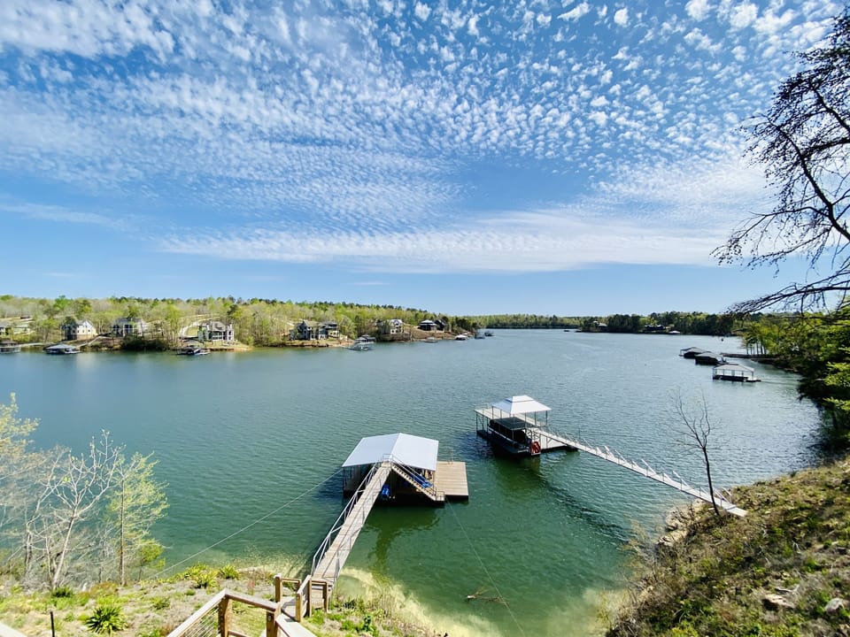Lake views from every room!