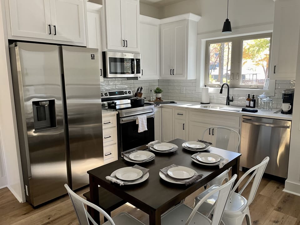 A fully stocked kitchen with everything you will need