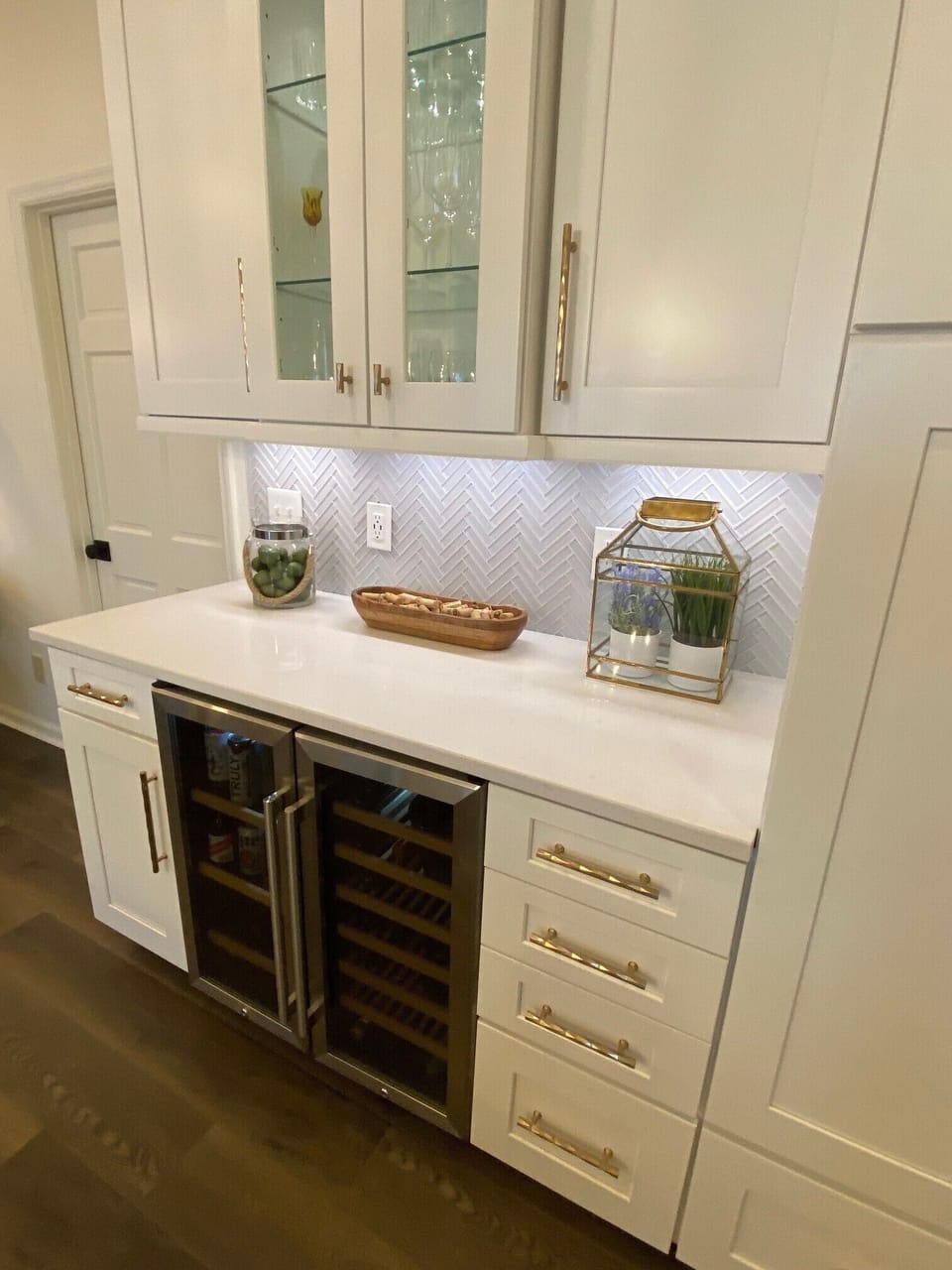 Main House - Kitchen