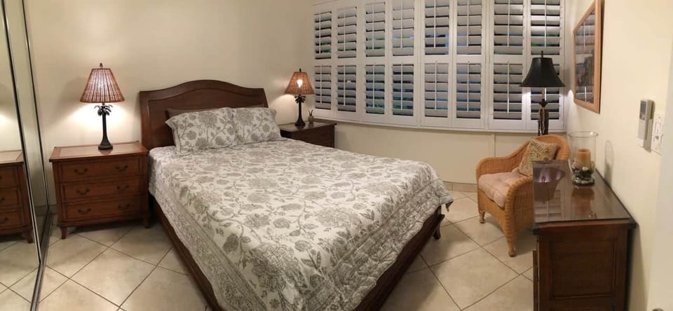 Guest bedroom