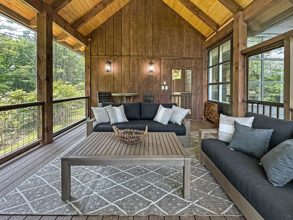 Screened Porch
