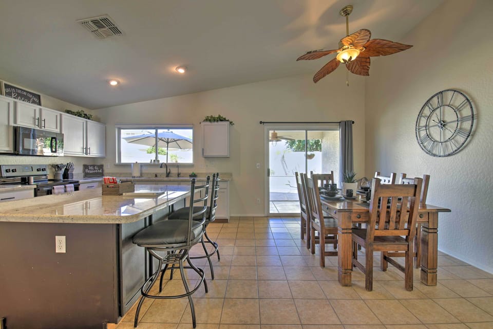 Dining Area | Access to Backyard