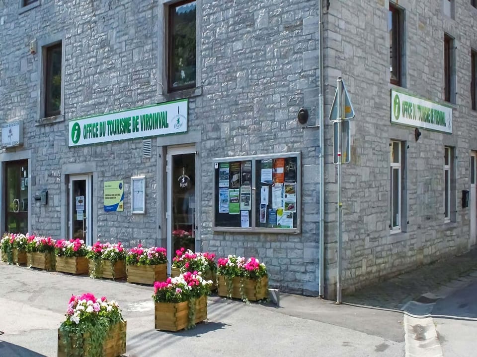 Surroundings [summer] (1-5 km)