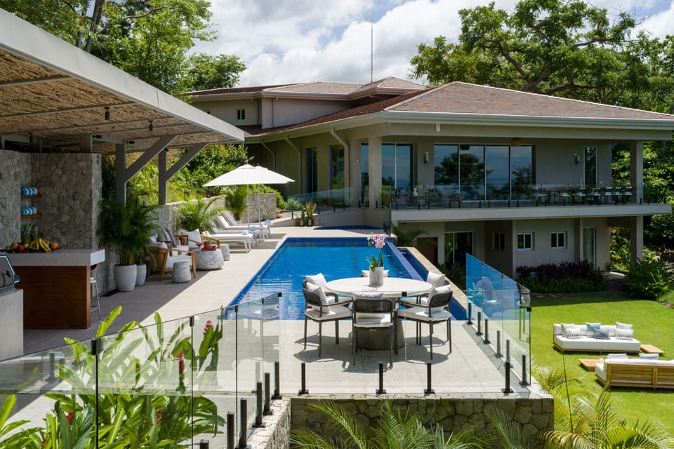 Main pool area 