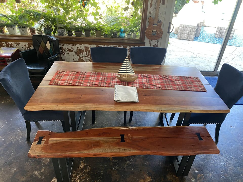 Dining table 