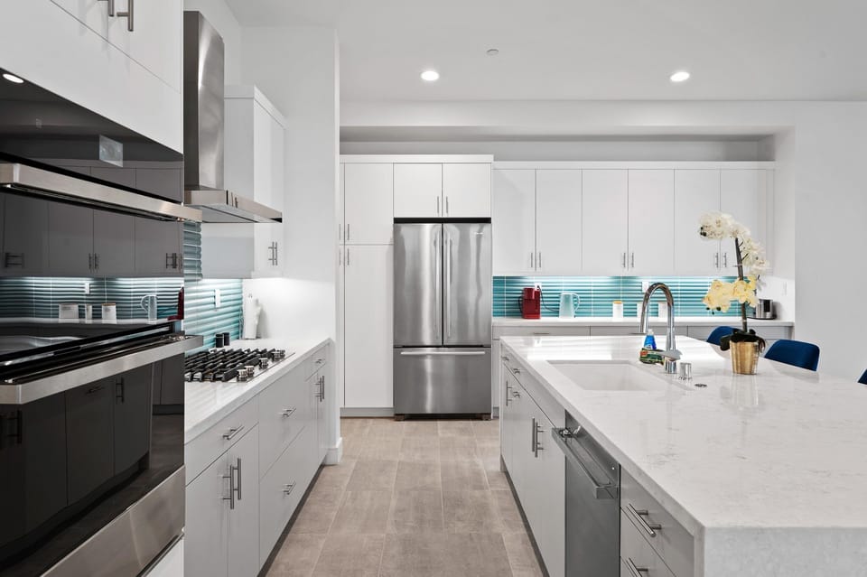 Fully loaded kitchen