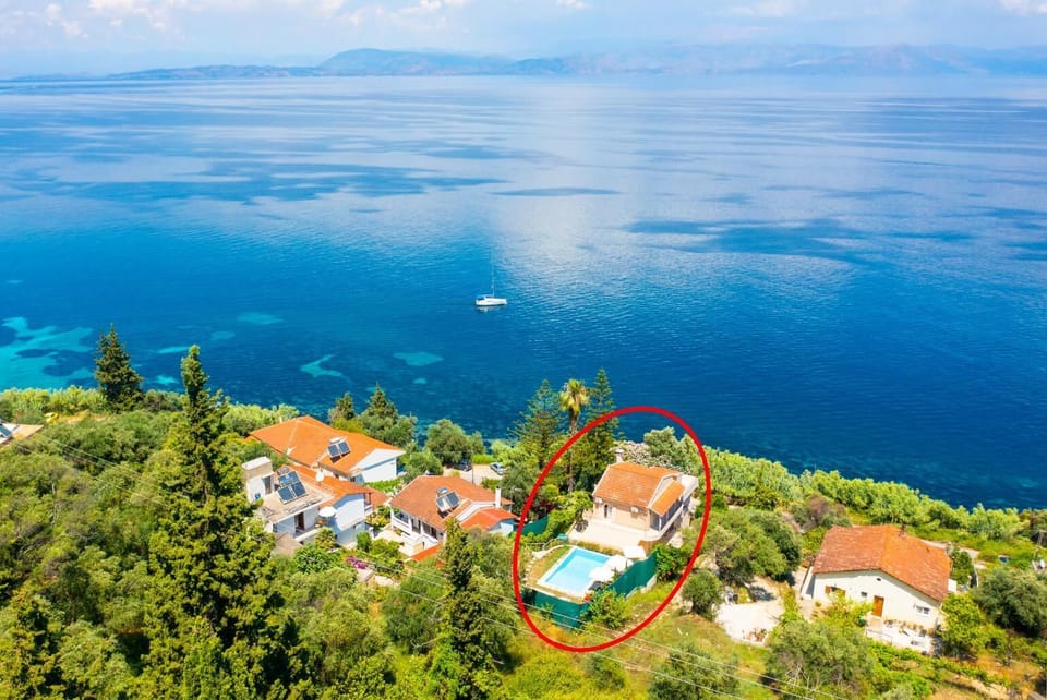 Aerial view showing location of villa
