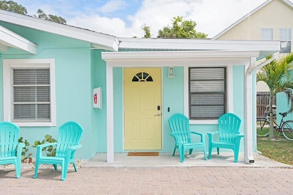 The front entrance of your efficiency