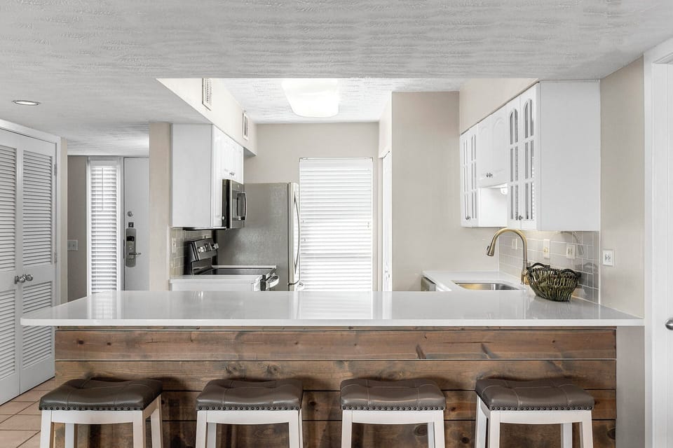 Mainsail 215 Kitchen
