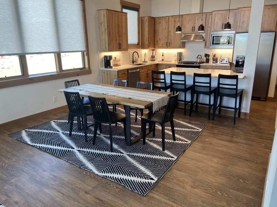 Dining Room and Kitchen
