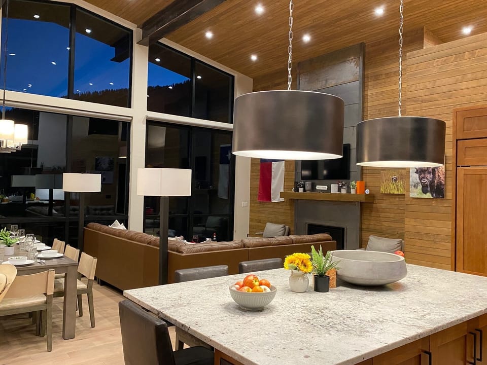 Kitchen island