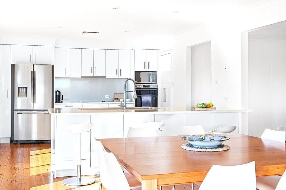 Spacious open plan layout