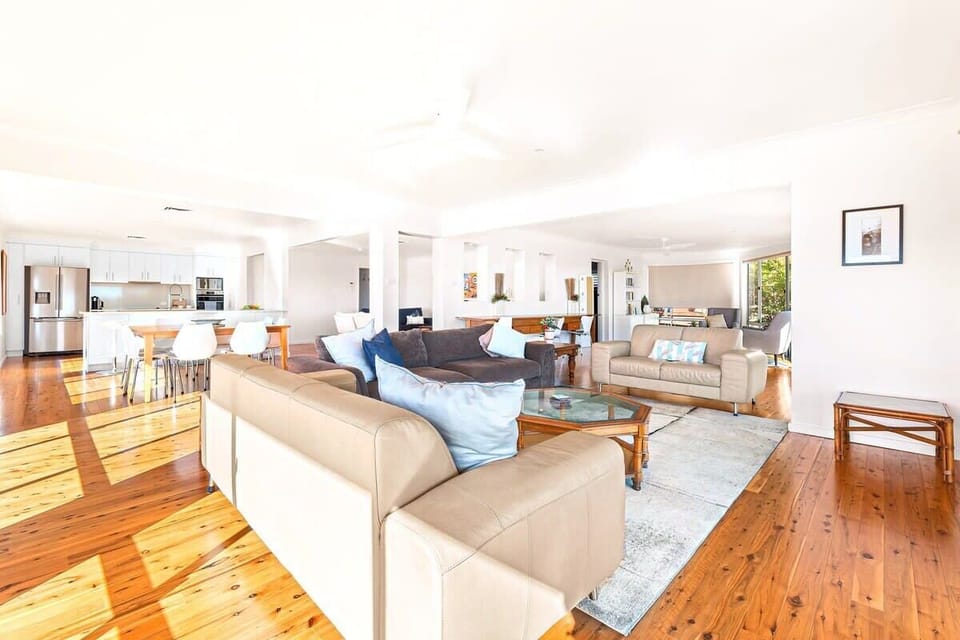 Spacious open plan layout