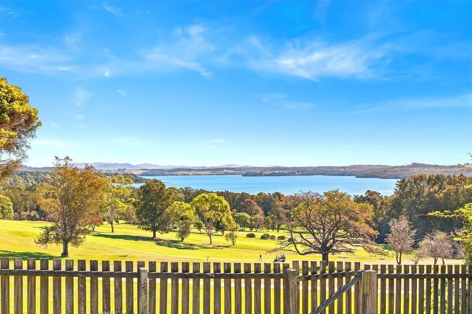 Beautiful golf course & lake views
