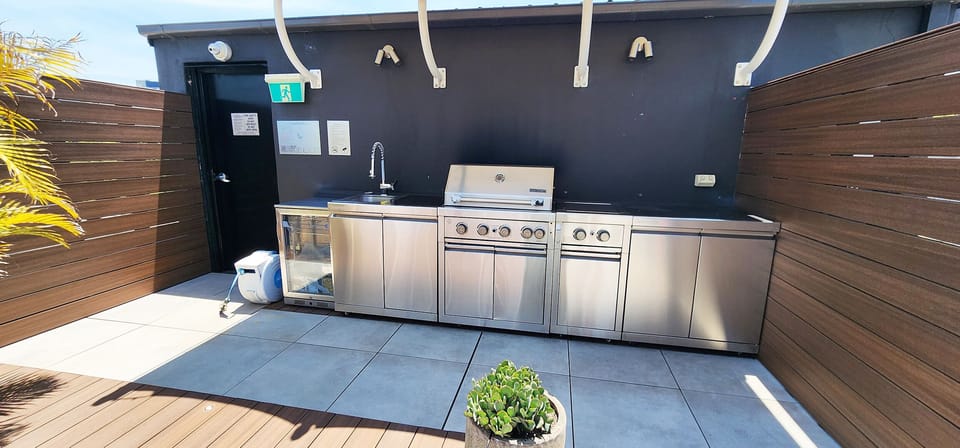 Communal rooftop with BBQ