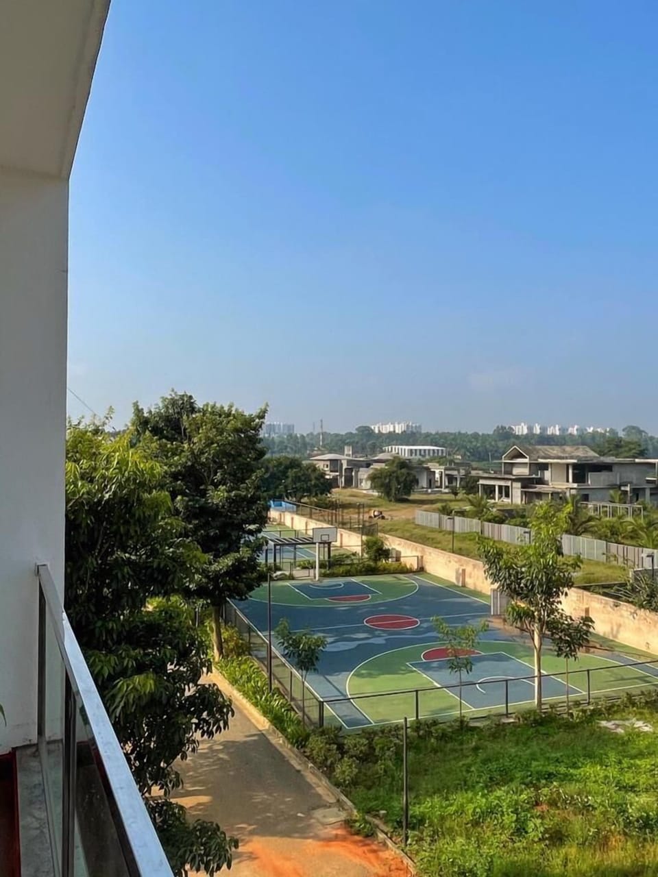 BALCONY VIEW 