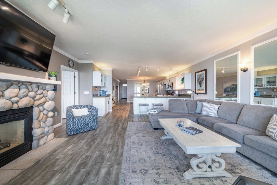 Thundering Sea, Large Sectional Sofa