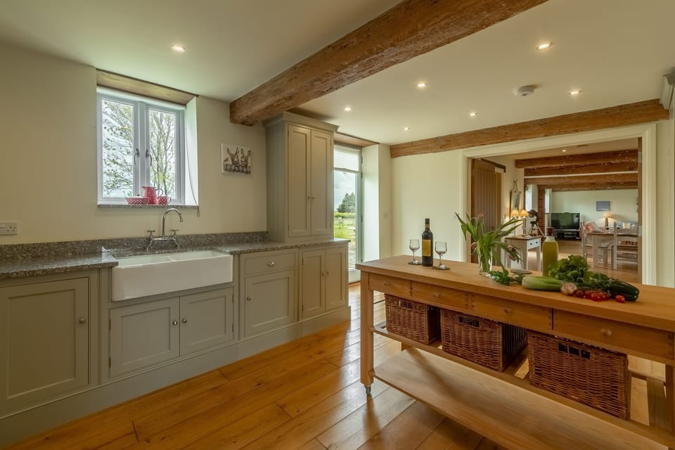 Ground floor: Kitchen