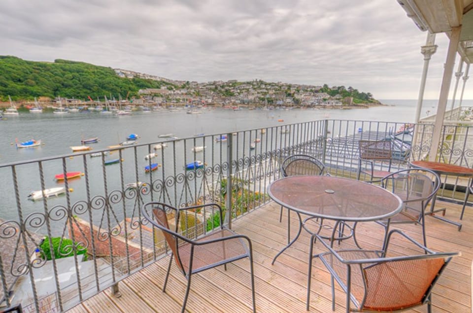 Stunning sea and estuary views from the balcony
