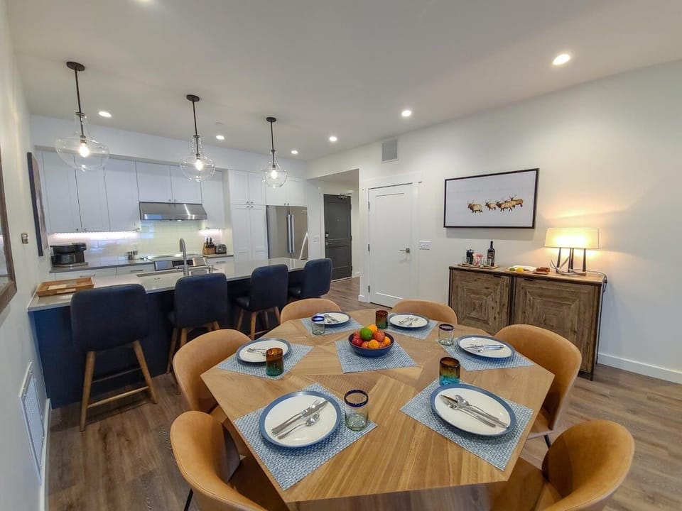 Dining table can seat up to 6 guests.