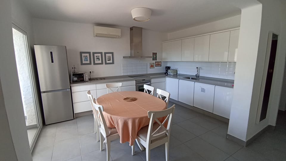Kitchen and dining area
