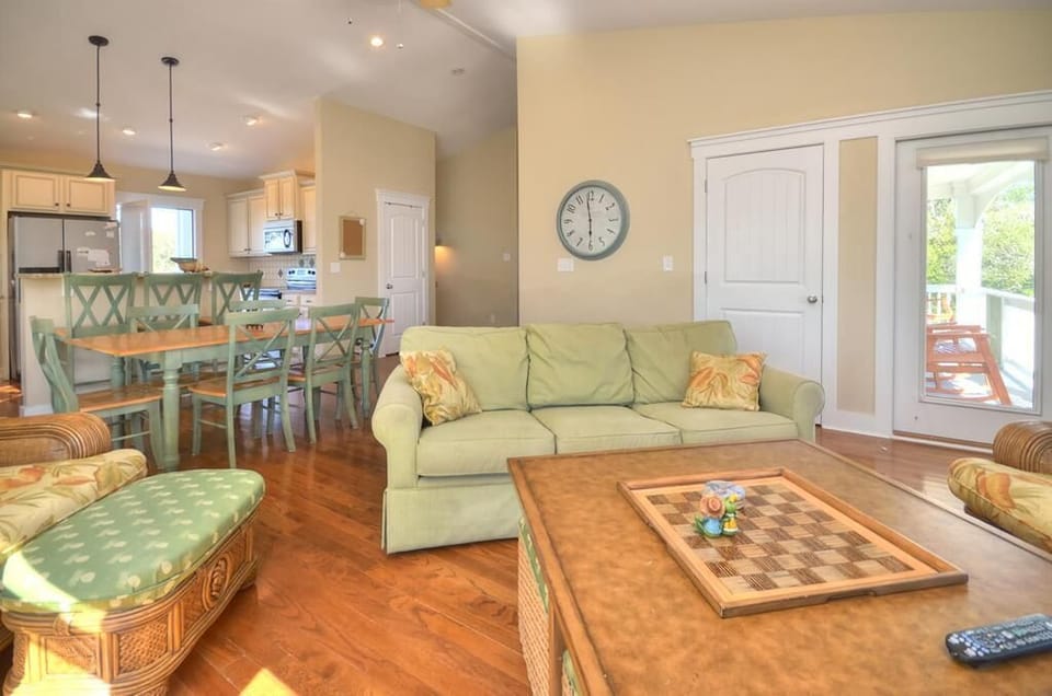 Living and Dining Room