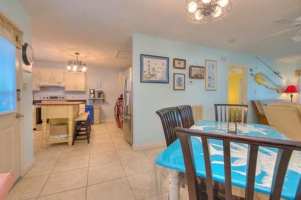 Dining Room
GW 9.13.23