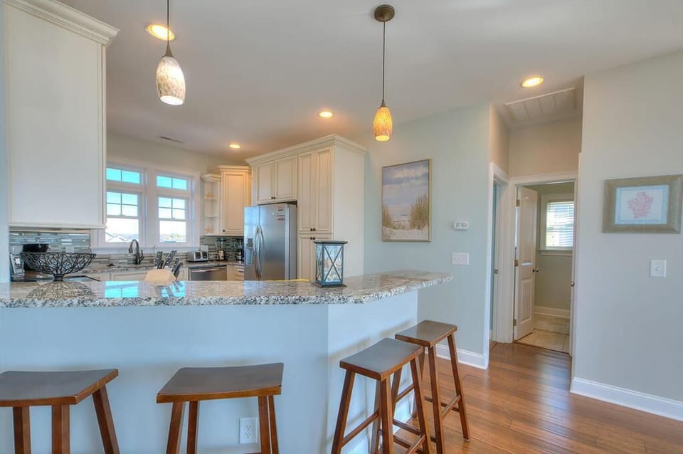 Kitchen
GW 1.19.24