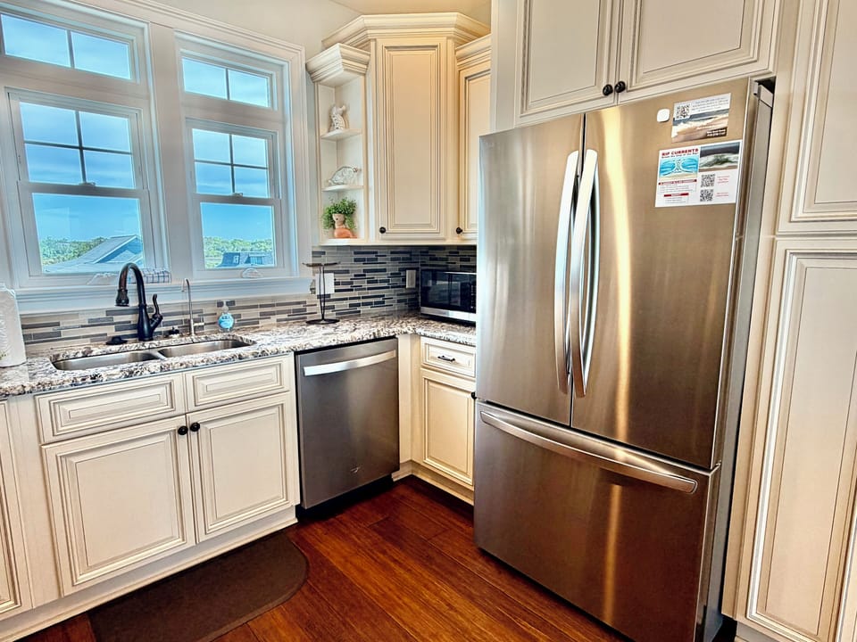 Kitchen
5.8.26 - JR