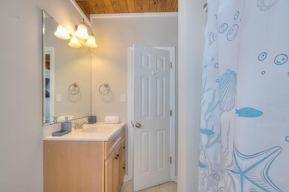 Bathroom 
GW 5.4.24