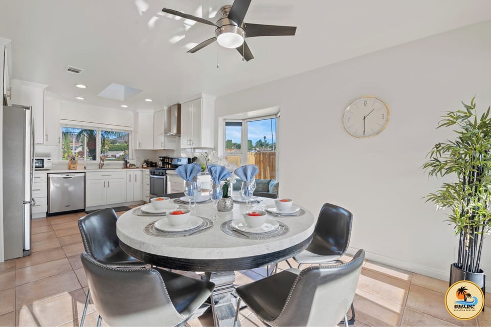 Plenty of space to dine, chat, and make memories together.
