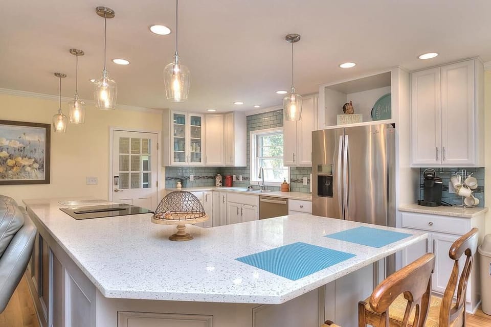 Kitchen counter top