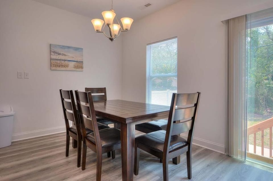 Dining Area
GW 6.24.23