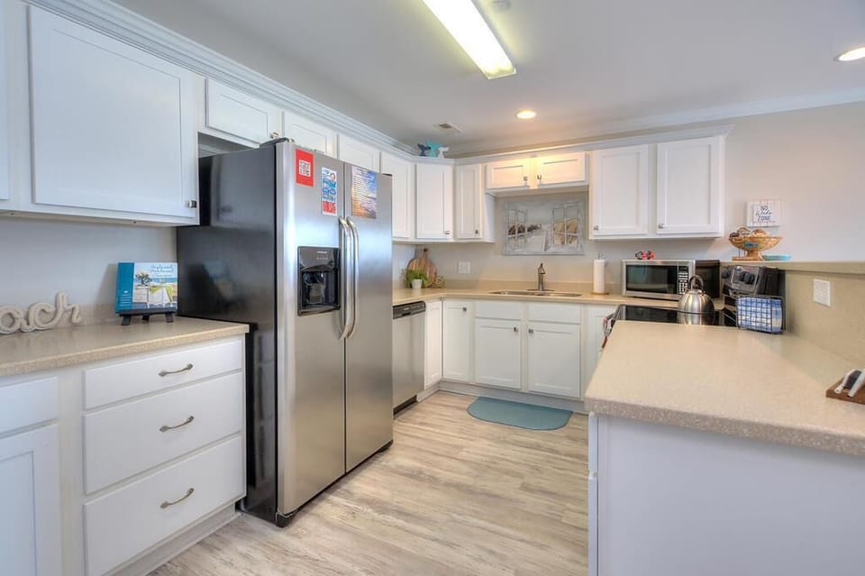 Kitchen
GW 5.26.23