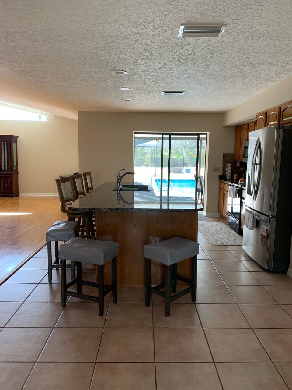 Kitchen island
