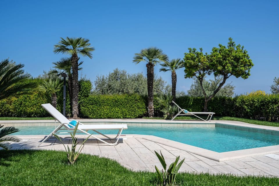 MyExclusiveItaly - Luxury Villa in Sorrento Coast Swimming Pool & View Villa in Vico Equense