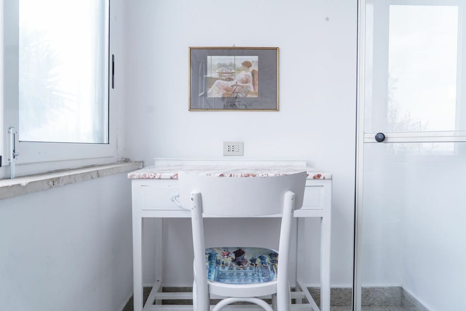 Property, Furniture, Stool, Window, Picture Frame, Building, Interior Design, Shelving, Table, Wood