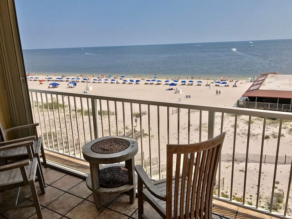 Boardwalk 587