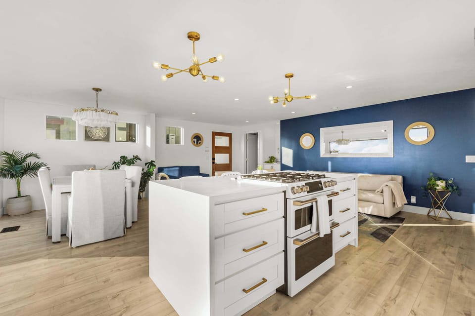 Fully-Equipped Kitchen | Dual Ovens